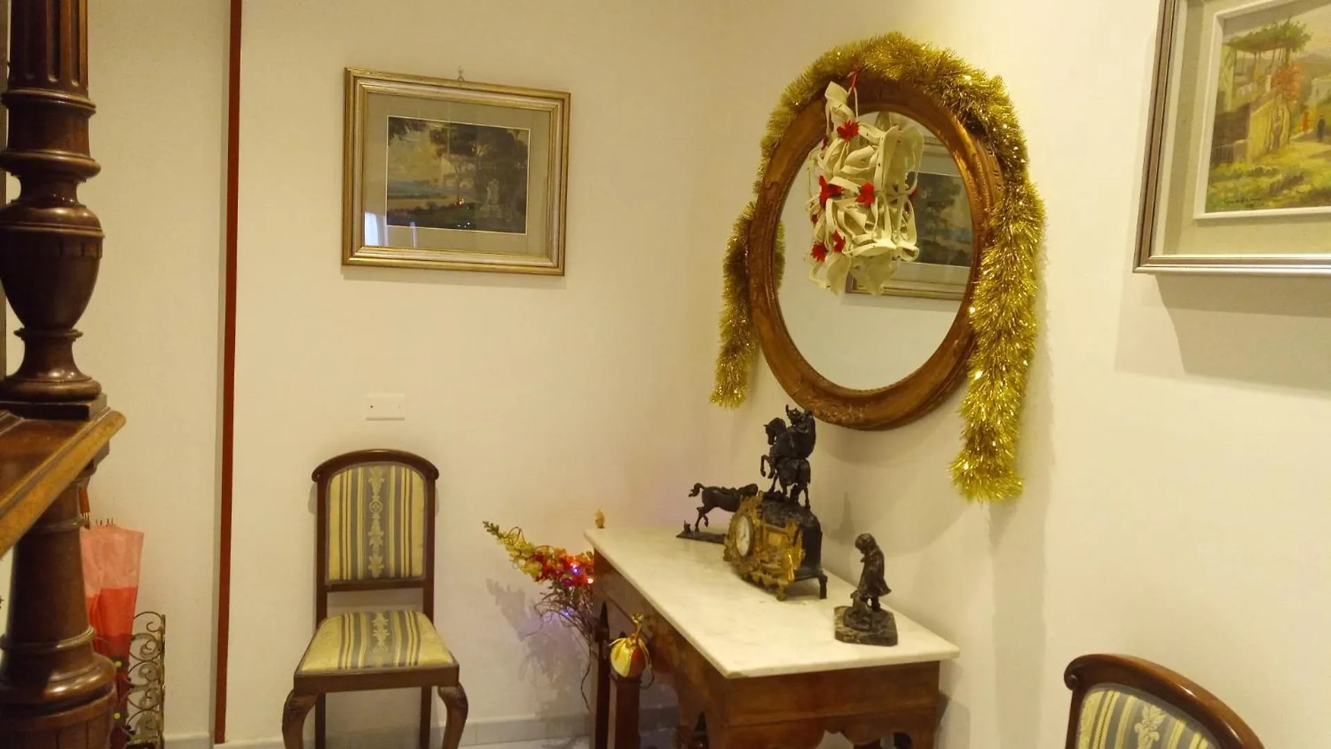 Guest house Carafa Materdei Hotel Naples Italy